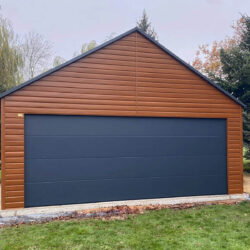 Garaż blaszany Złoty dąb 6m x 5,8m z bramą segmentową