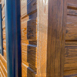 Garaż blaszany dwustanowiskowy 6m x 6m bramy uchylne - obrazek 3