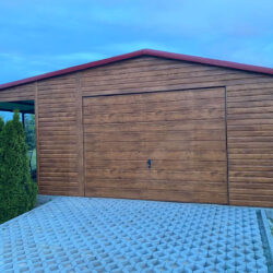 Garaż dwuspadowy Multigloss Premium 5 x 5,8 + 2 wiata